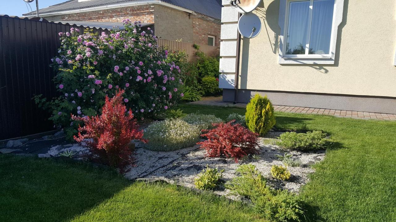 Starosvetskiy Pan Mirhorod Exterior foto