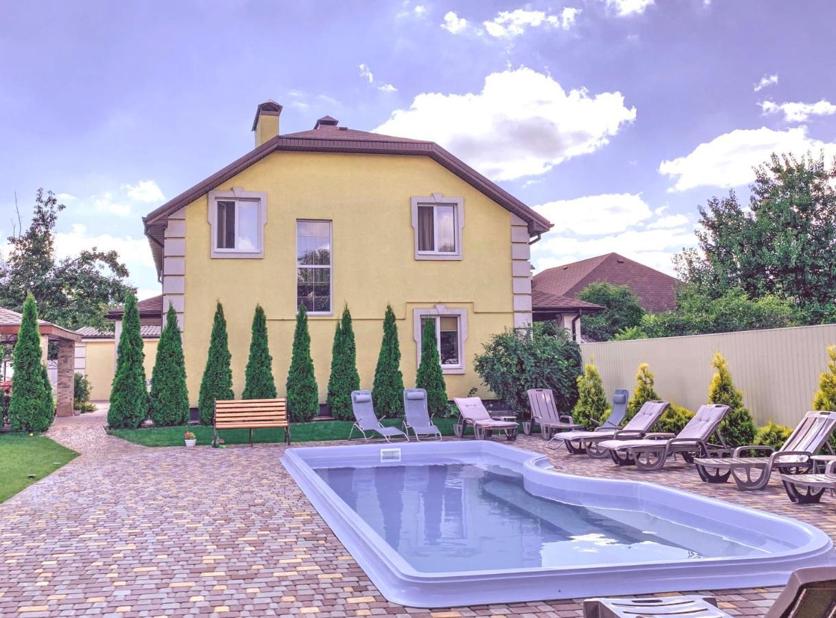 Starosvetskiy Pan Mirhorod Exterior foto